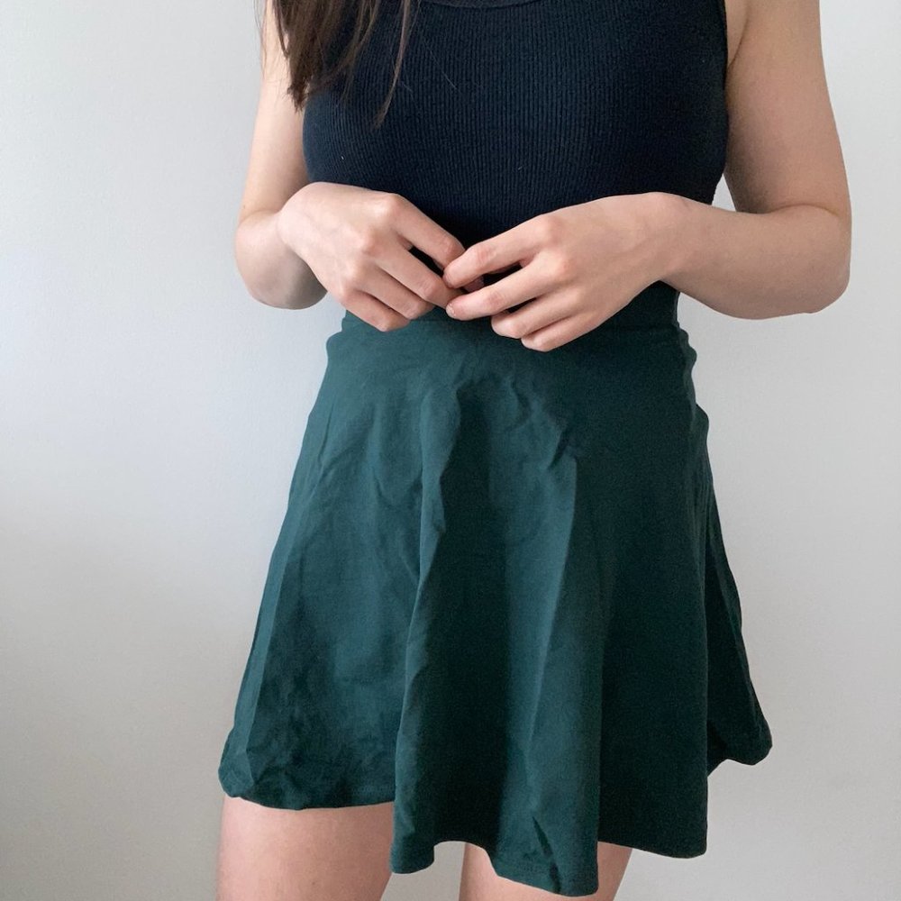 Dark Forest Green High-Waisted Stretchy Flared Skirt